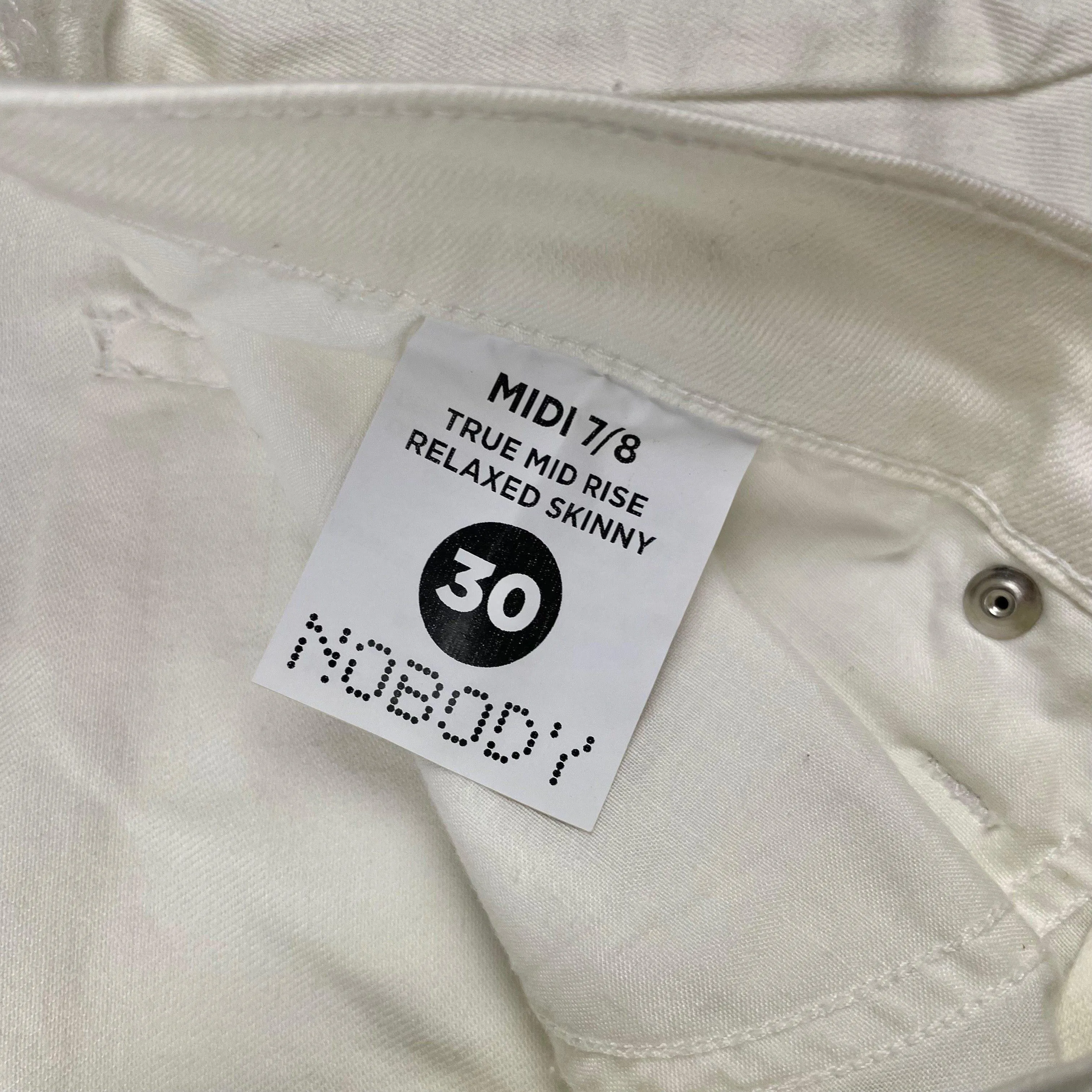 NOBODY 'Midi 7/8' White Relaxed Skinny Jeans- Size 30