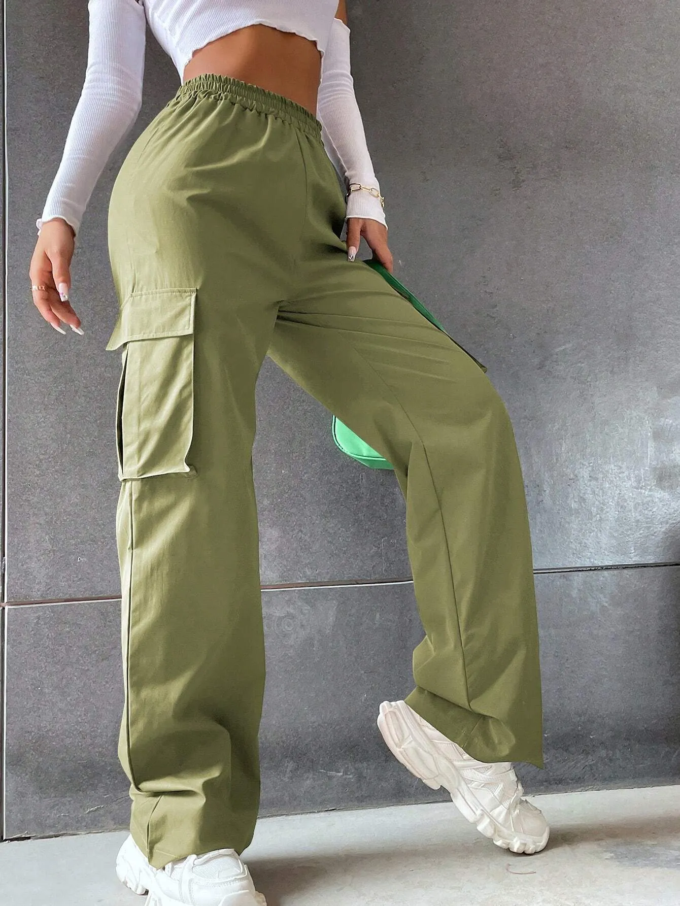 Solid Colored Flap Pocket Long Cargo Pants