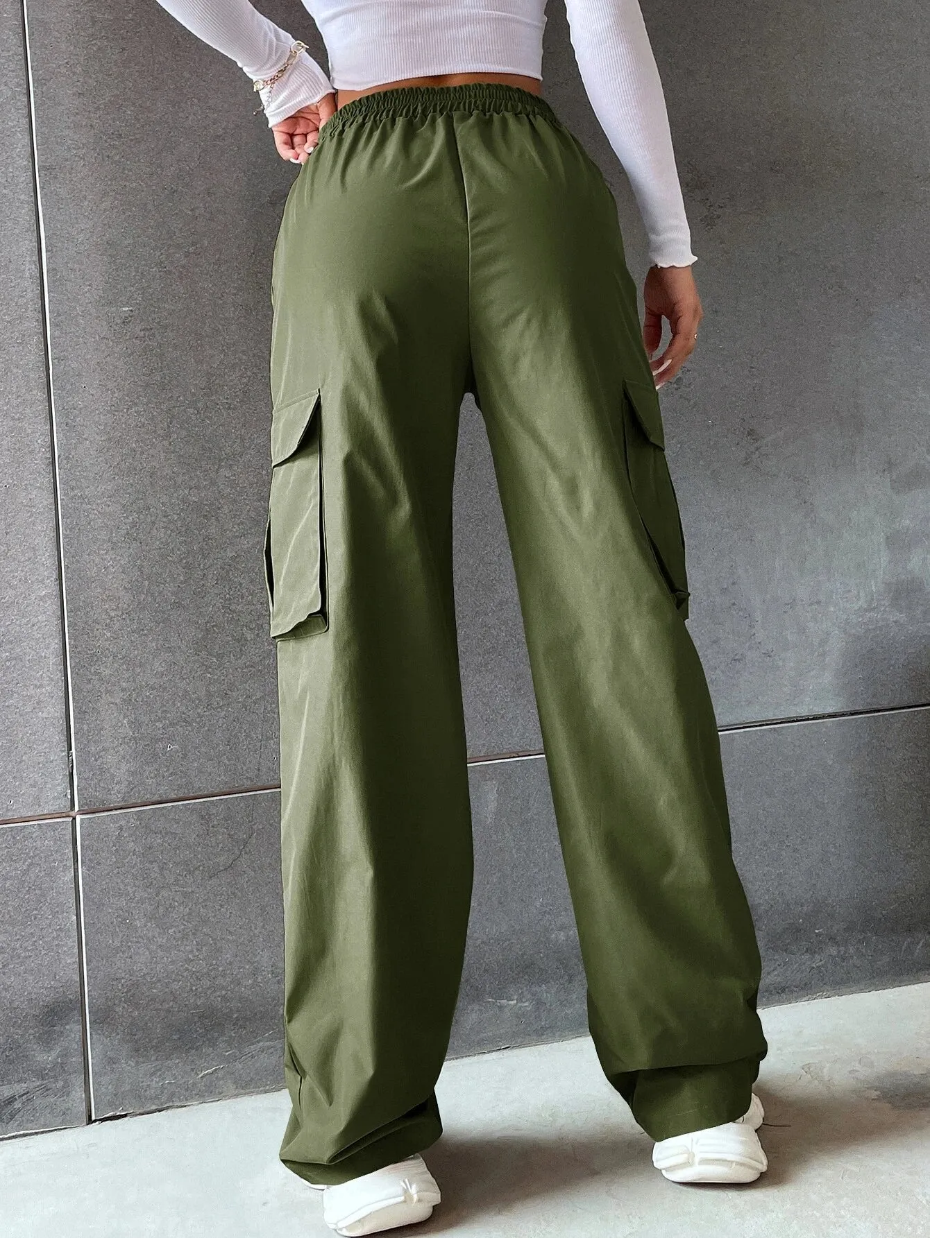 Solid Colored Flap Pocket Long Cargo Pants