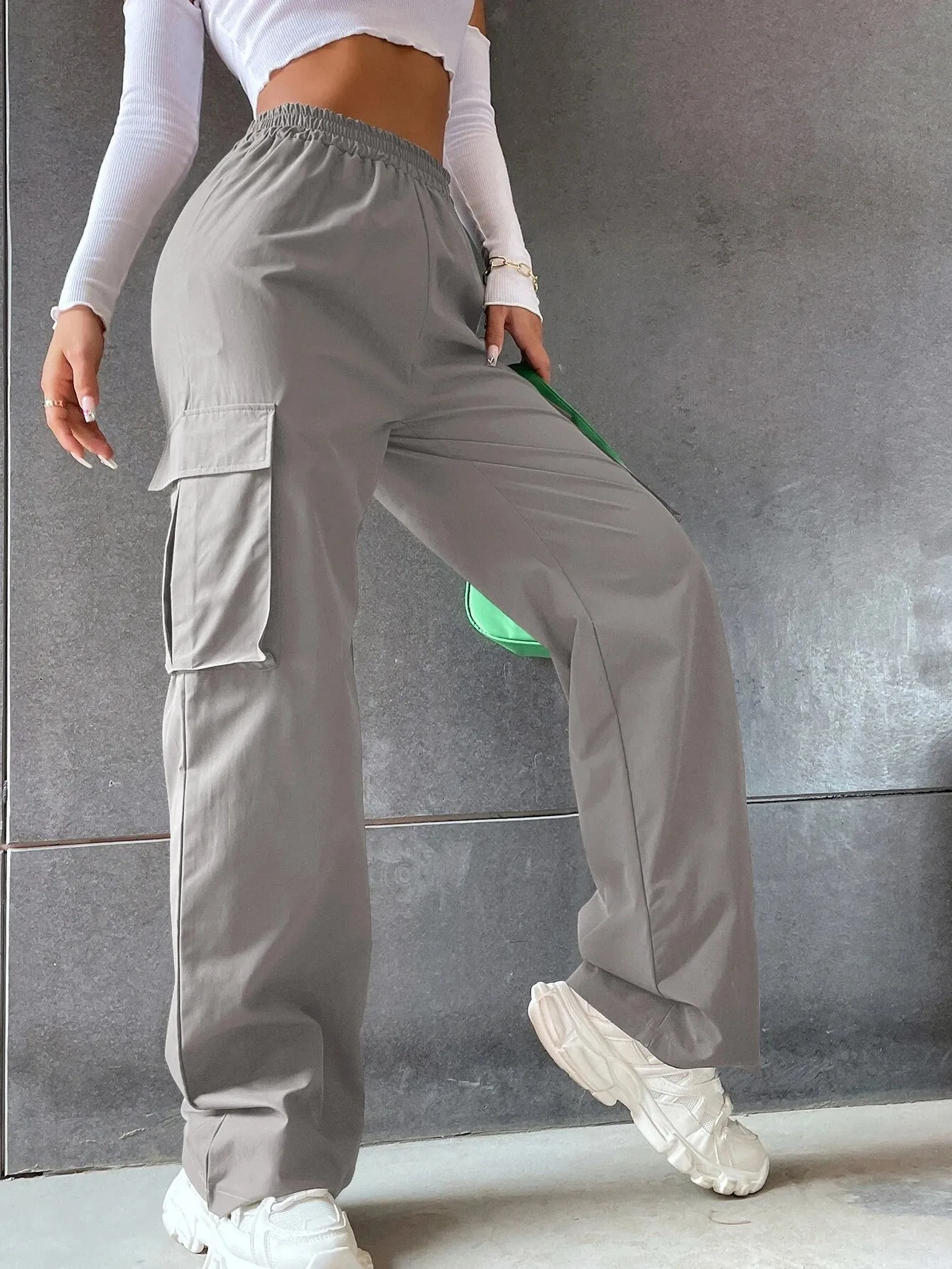 Solid Colored Flap Pocket Long Cargo Pants