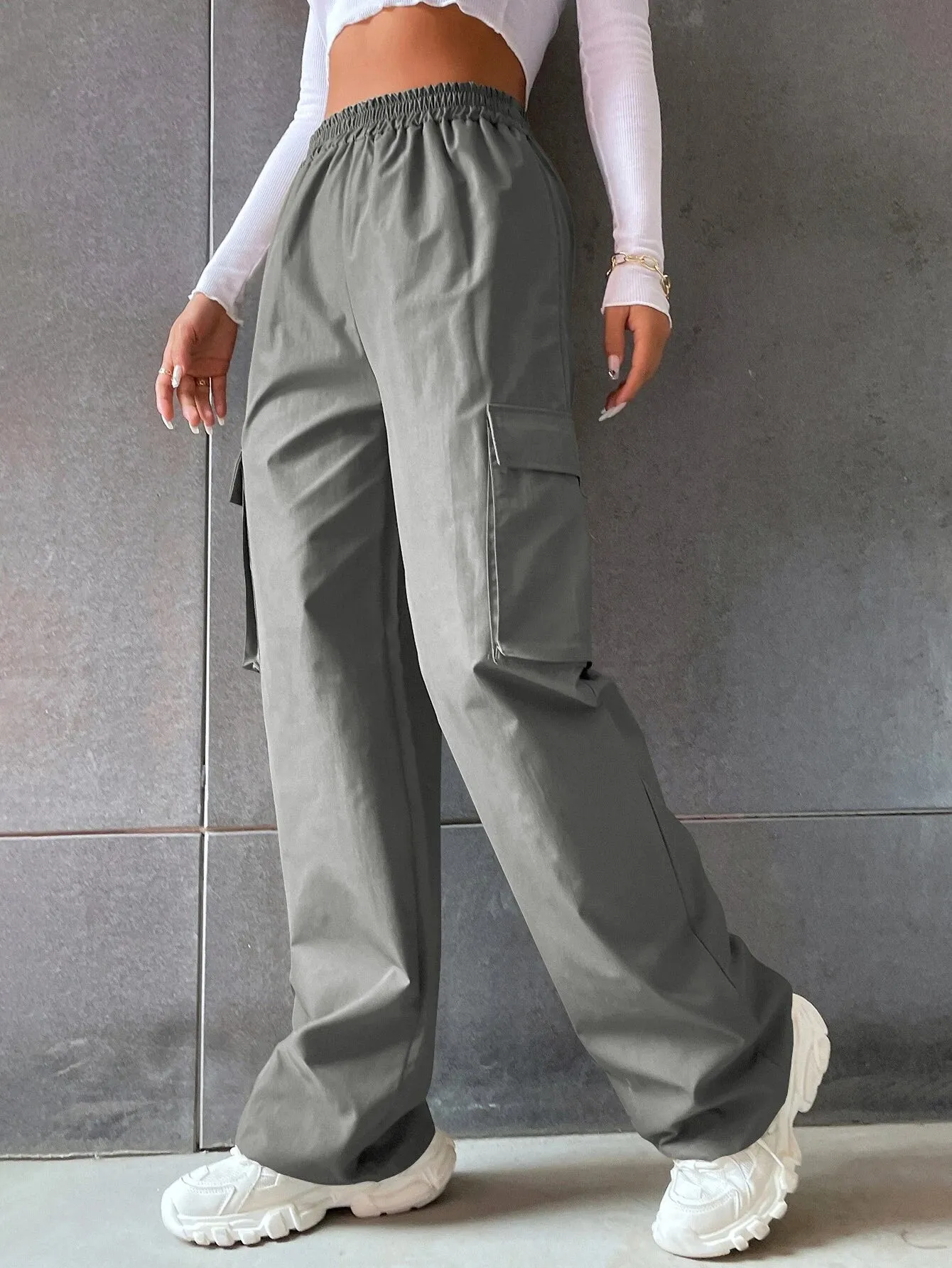 Solid Colored Flap Pocket Long Cargo Pants