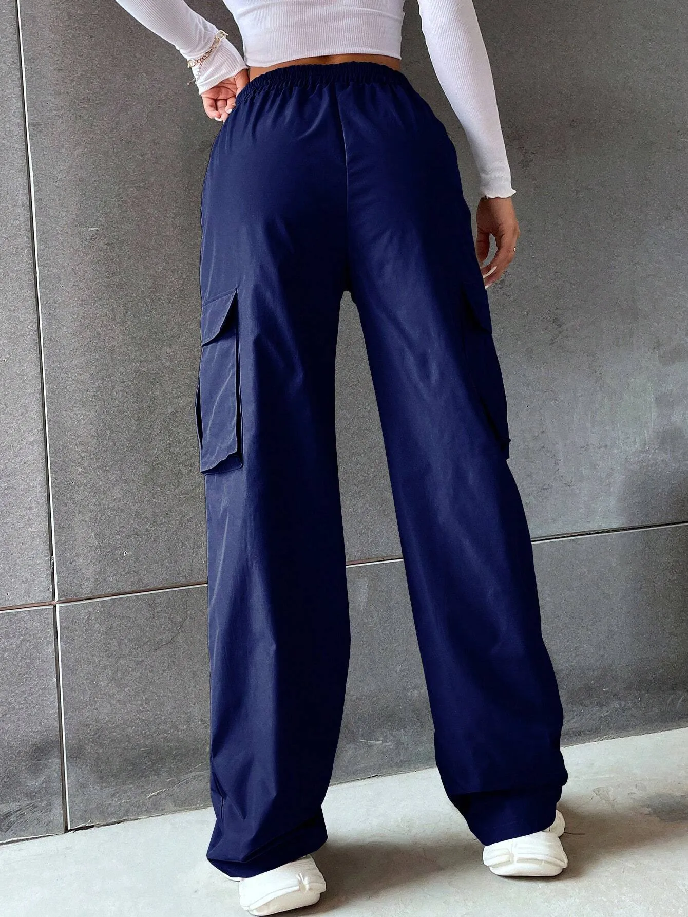 Solid Colored Flap Pocket Long Cargo Pants