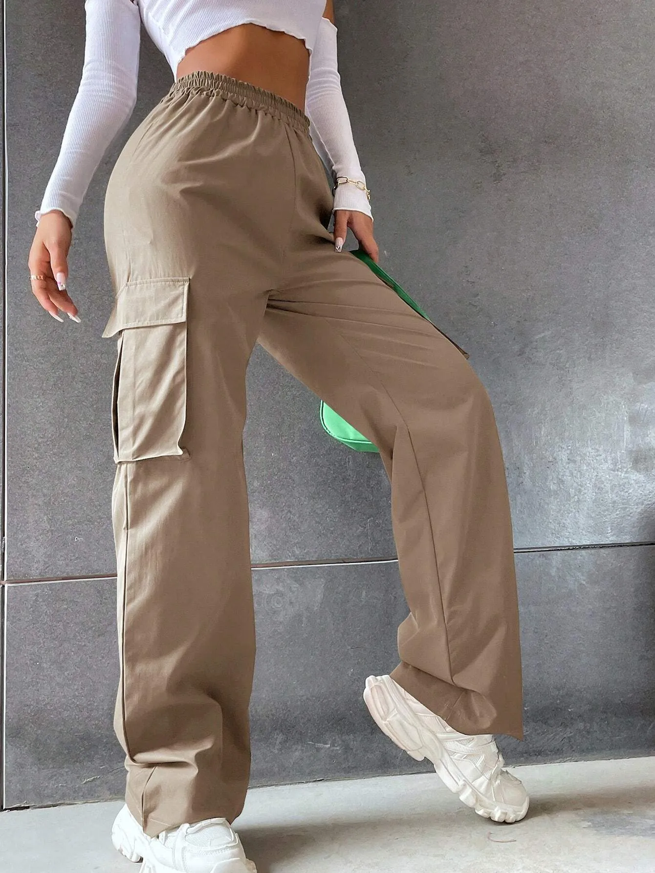 Solid Colored Flap Pocket Long Cargo Pants