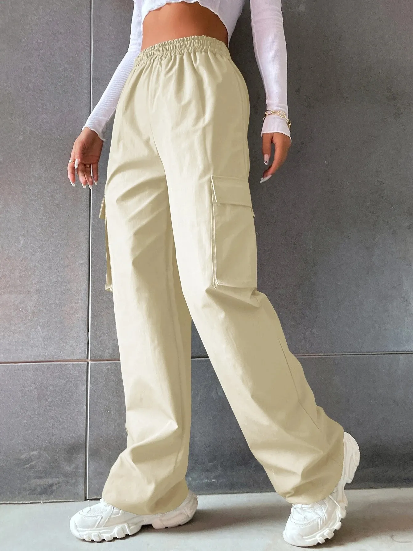 Solid Colored Flap Pocket Long Cargo Pants