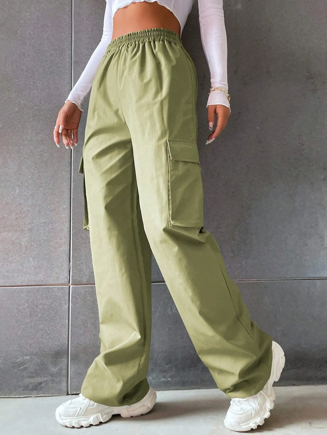 Solid Colored Flap Pocket Long Cargo Pants