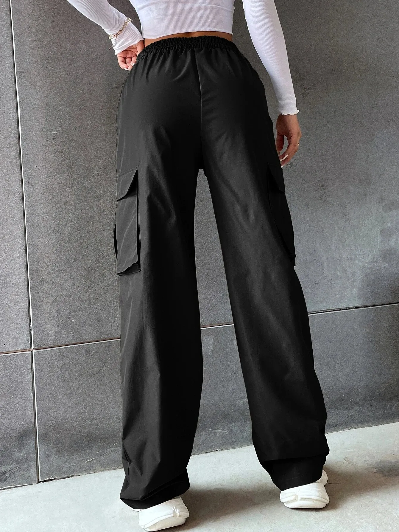 Solid Colored Flap Pocket Long Cargo Pants
