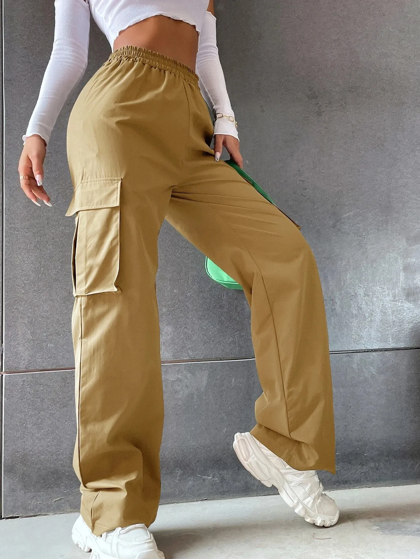 Solid Colored Flap Pocket Long Cargo Pants
