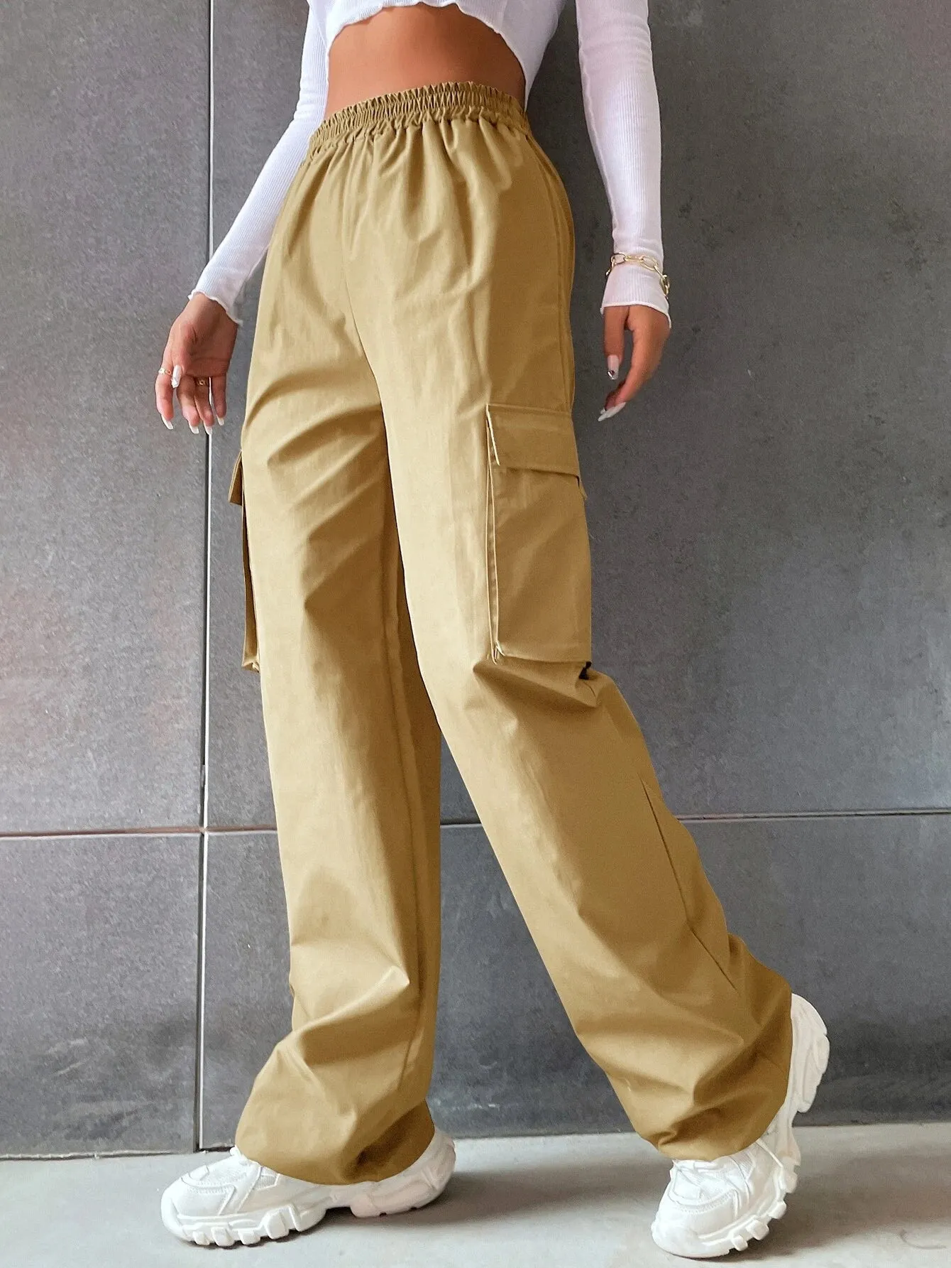 Solid Colored Flap Pocket Long Cargo Pants