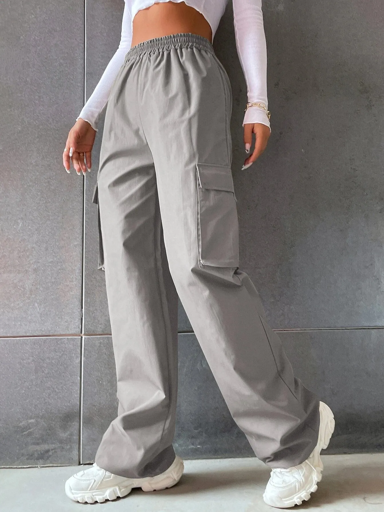 Solid Colored Flap Pocket Long Cargo Pants