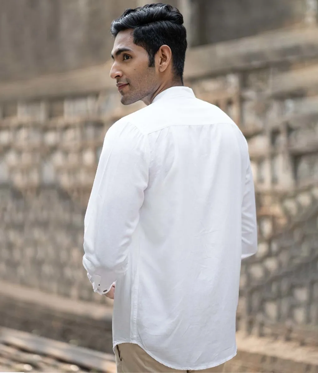 TENCEL™ Lyocell-Linen Mandarin Collar Shirt in Snow White